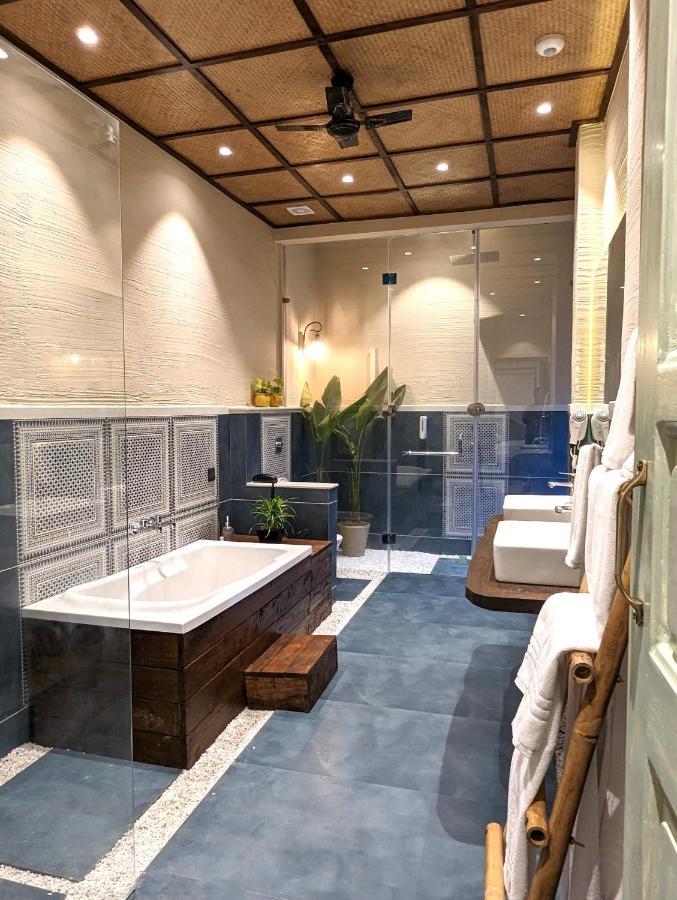 Cape House Hotel Amritsar Bagian luar foto