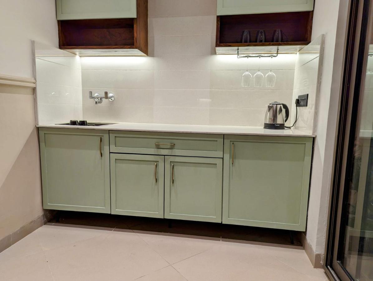 Cape House Hotel Amritsar Bagian luar foto